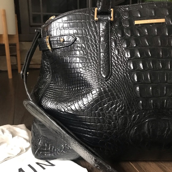 Brahmin Croc Embossed XL Travel Satchel Crossbody Bag - Picture 2 of 16